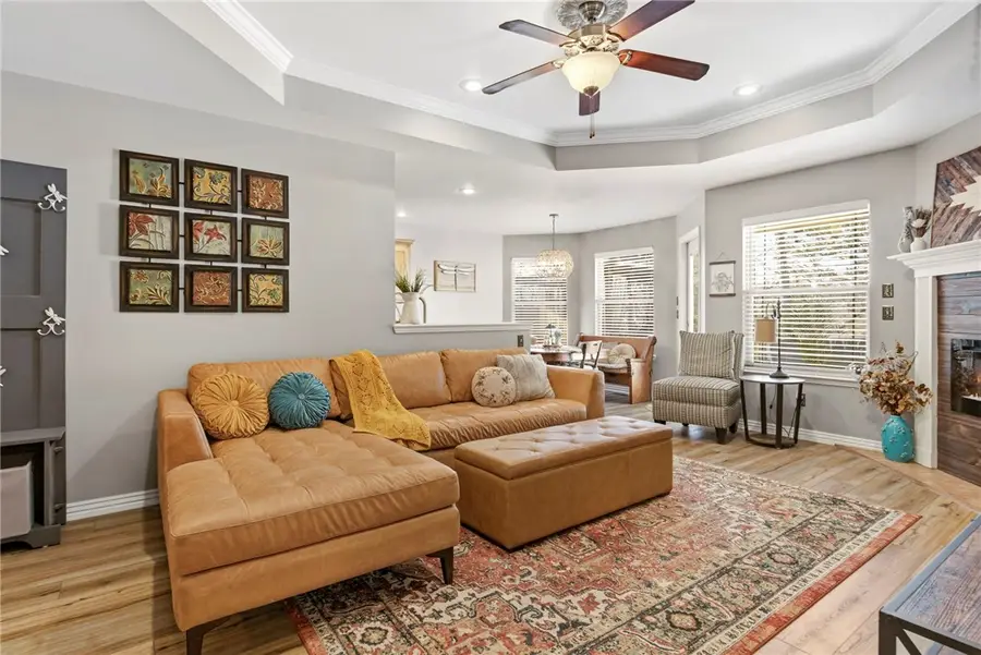 57 Melbourn Drive, Bella Vista, AR 72714 - #3