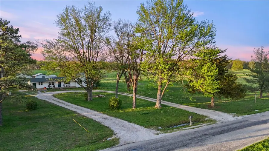 9125 Farm Road 2140, Cassville, MO 65625 - #3