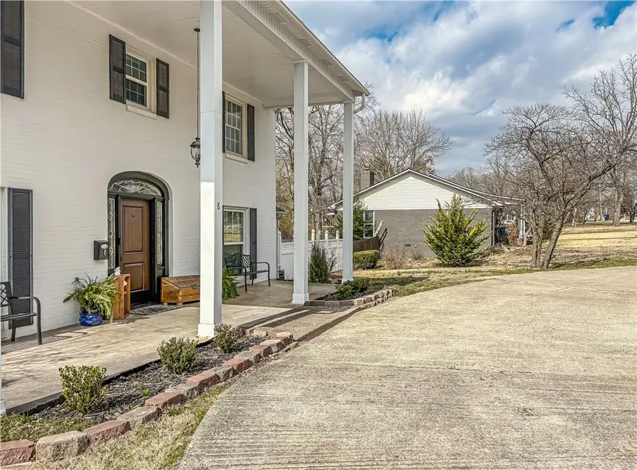 8 Westwood Drive, Harrison, AR 72601 - #3