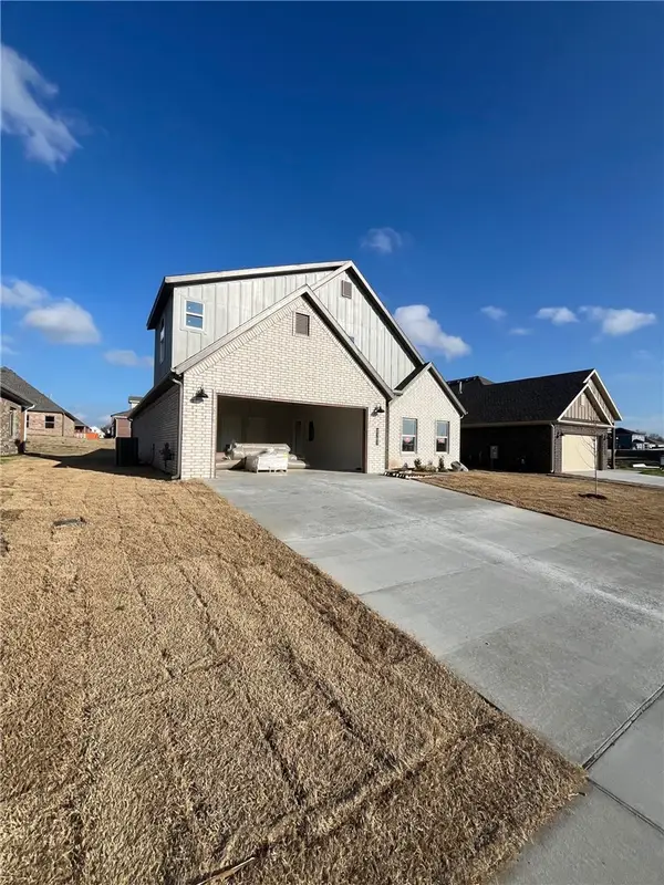 2303 Lexington Street, Siloam Springs, AR 72761