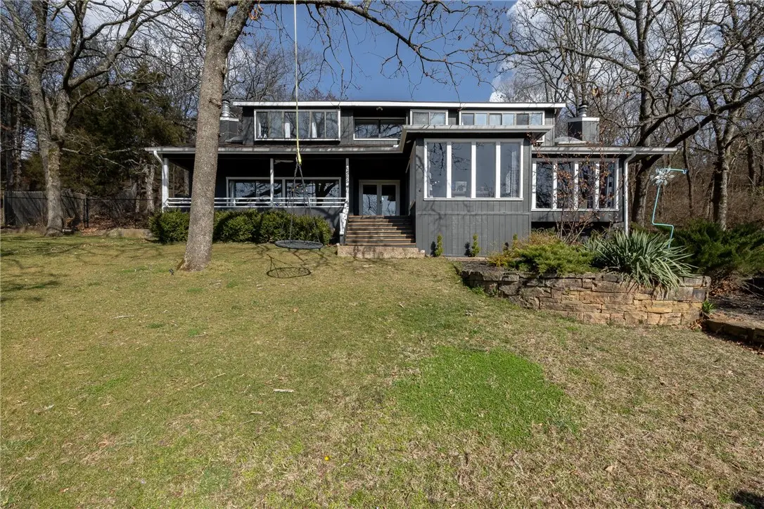 585 N Rockcliff Road, Fayetteville, AR 72701 - #1