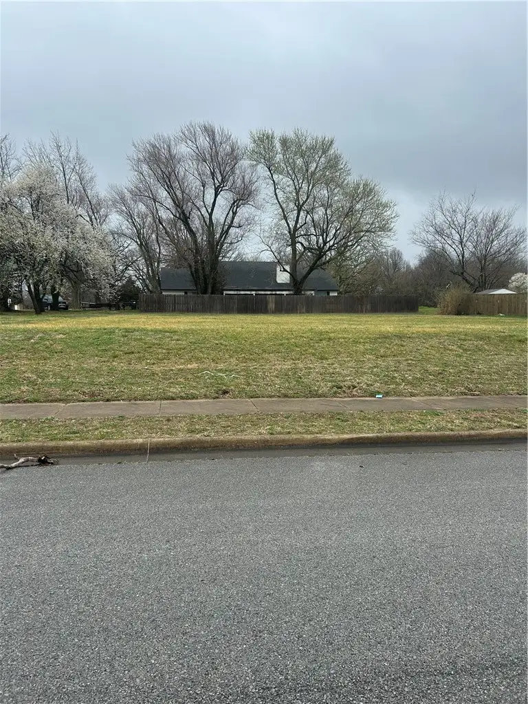 1301 Morris Avenue, Springdale, AR 72764 - #3