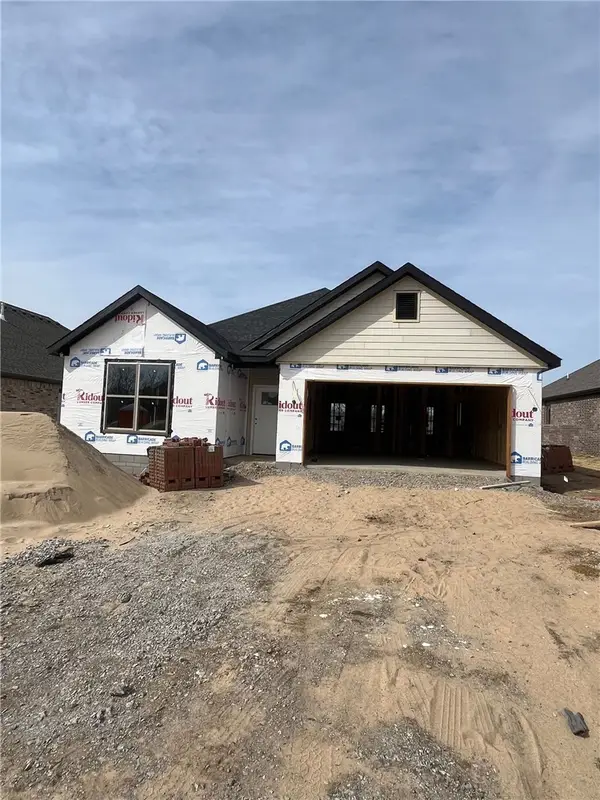 2302 Lexington Street, Siloam Springs, AR 72761