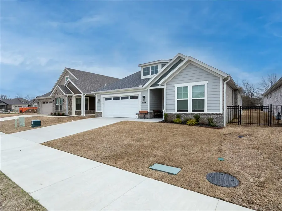 4522 W Huron Loop, Fayetteville, AR 72704 - #3