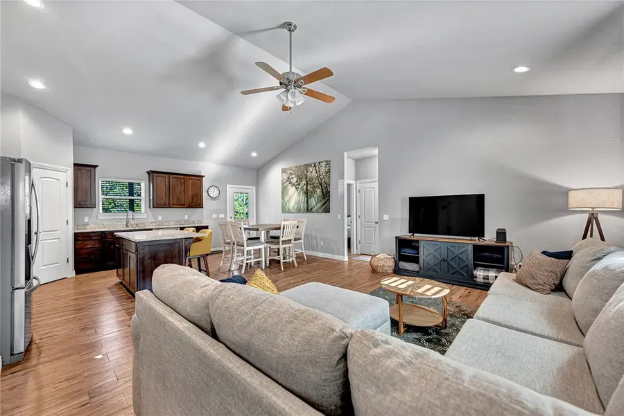 17 Hillington Circle, Bella Vista, AR 72715 - #3