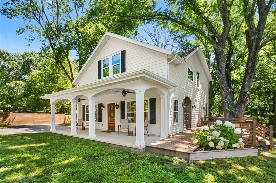 1330 S Curtis Avenue, Pea Ridge, AR 72751 - #3