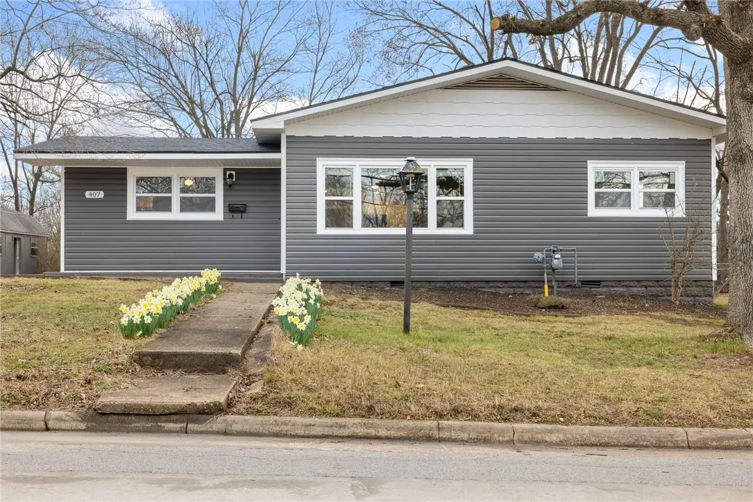 407 N Maple, Harrison, AR 72601 - #1