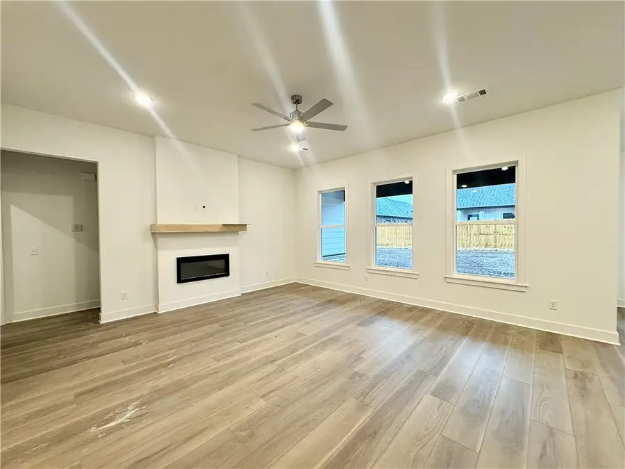 464 S Calico Avenue, Fayetteville, AR 72704 - #3