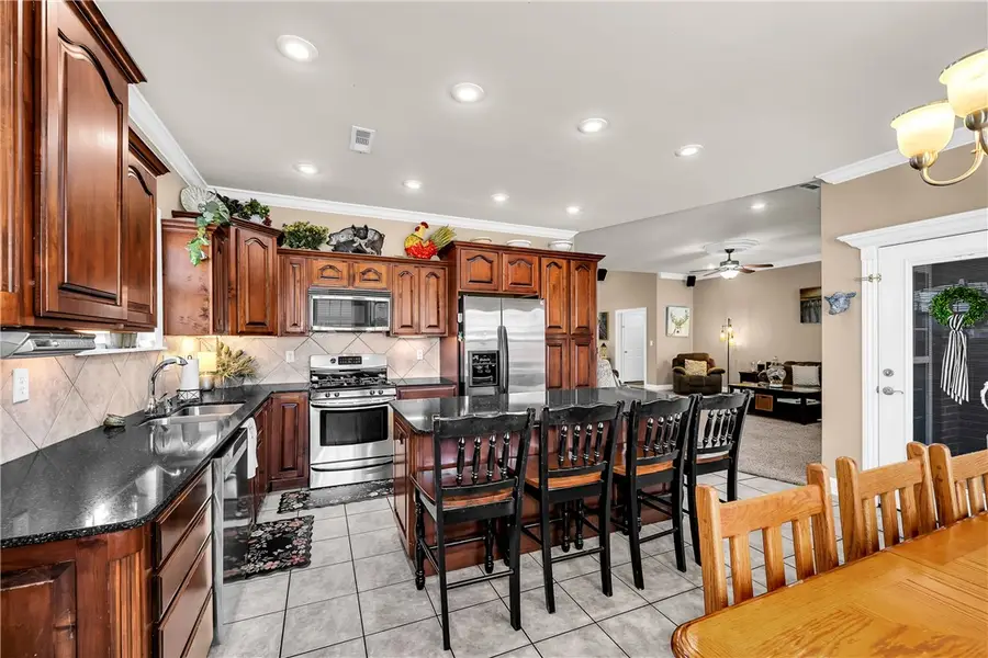 265 Greenfield Avenue, Farmington, AR 72730 - #2