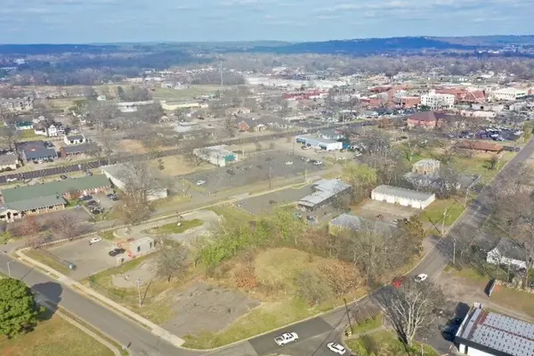 W 2nd Street, Russellville, AR 72801