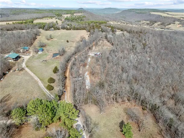 Summit Road, Harrison, AR 72601