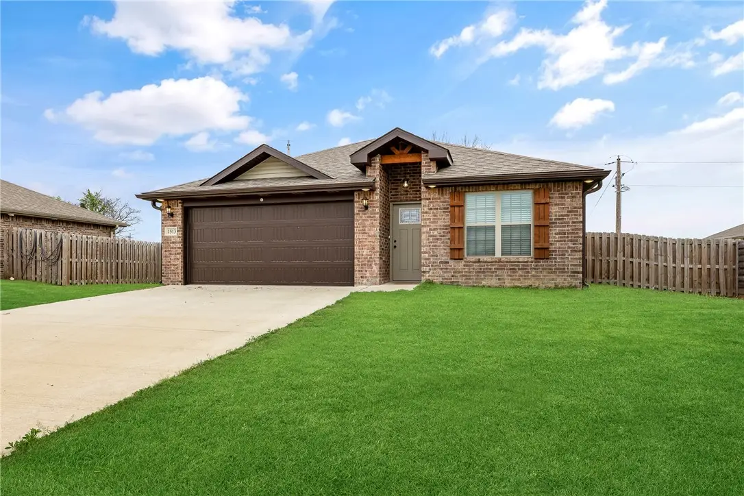 1513 Emma Street, Gentry, AR 72734 - #1