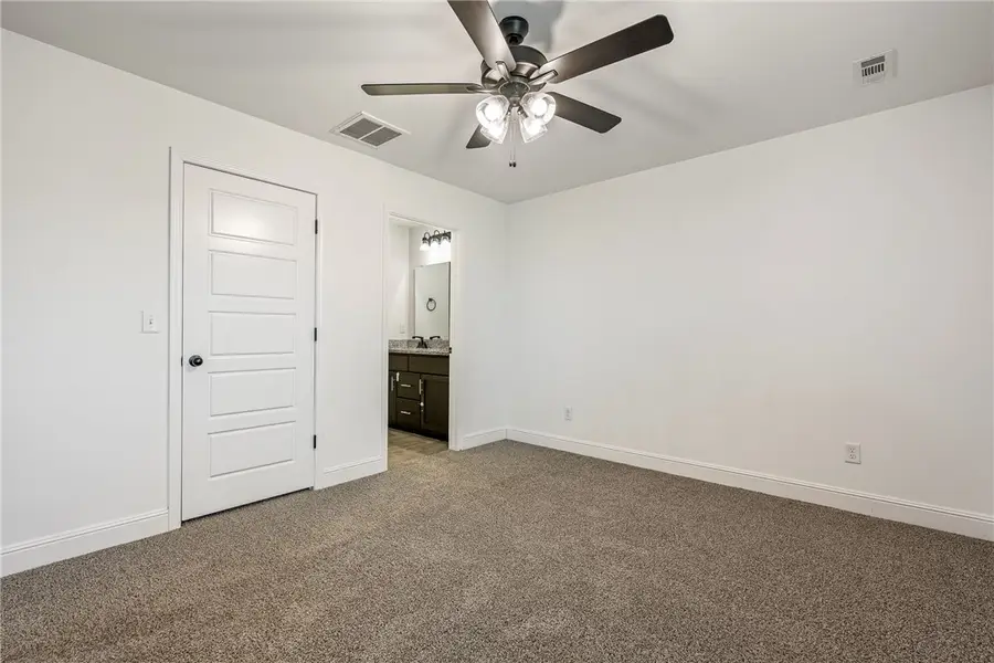 1513 Emma Street, Gentry, AR 72734 - #3