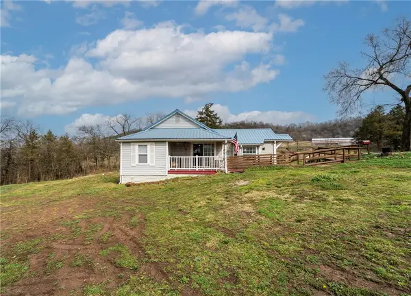 1262 N 59 Highway, Gravette, AR 72768