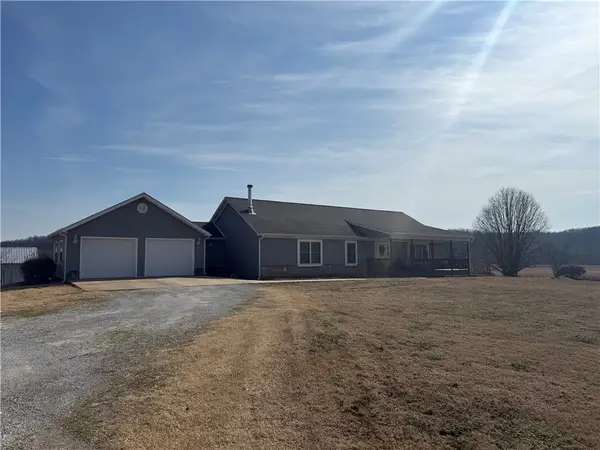 8840 Highway 43, Maysville, AR 72747