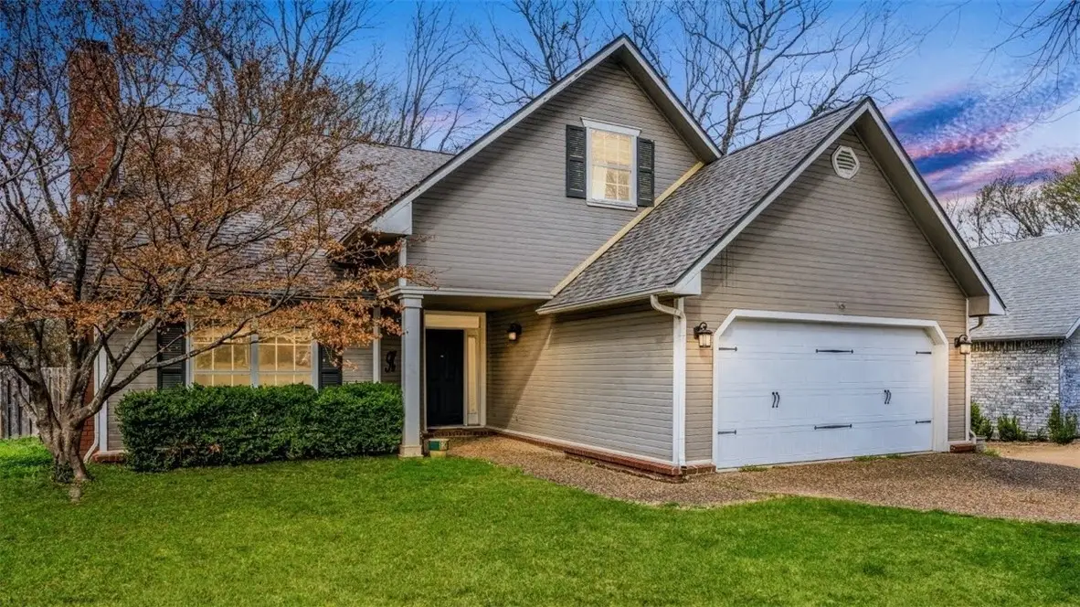 1645 N Charlee Avenue, Fayetteville, AR 72703 - #1