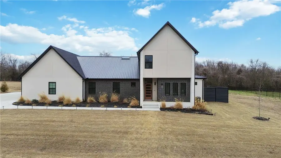 202 NE Healing Springs Street, Bentonville, AR 72713 - #2