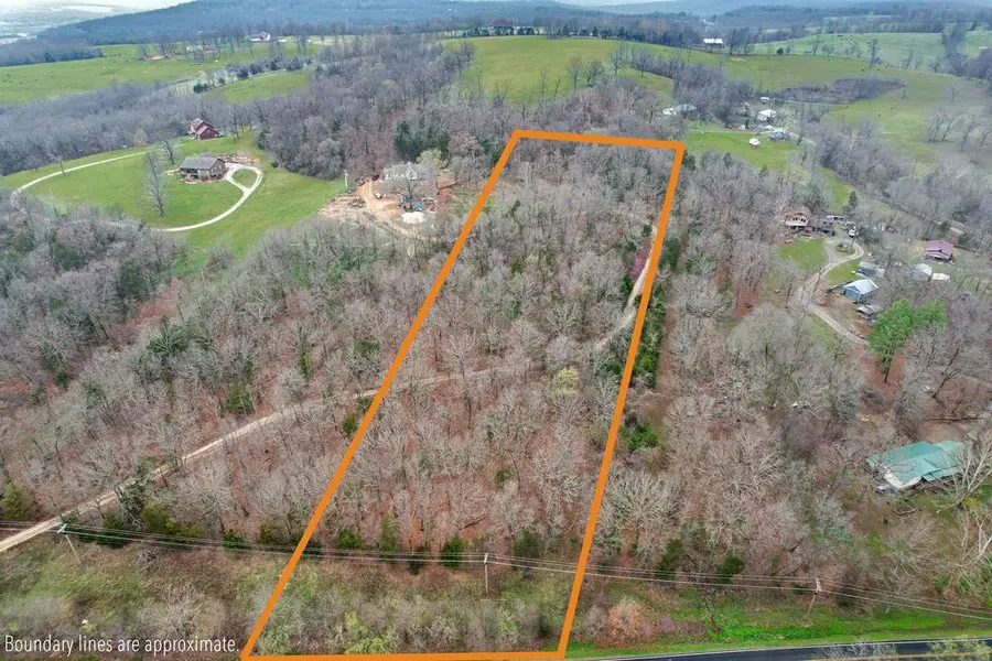 E Black Oak Road, Fayetteville, AR 72701 - #2