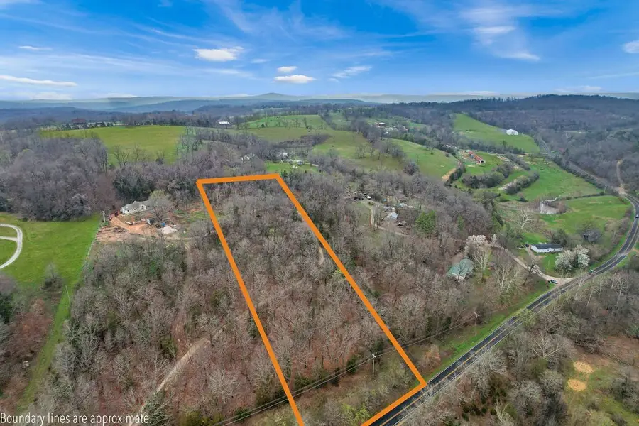 E Black Oak Road, Fayetteville, AR 72701 - #3