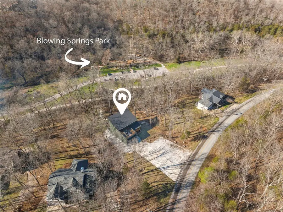 12 Manchester Drive, Bella Vista, AR 72714 - #2