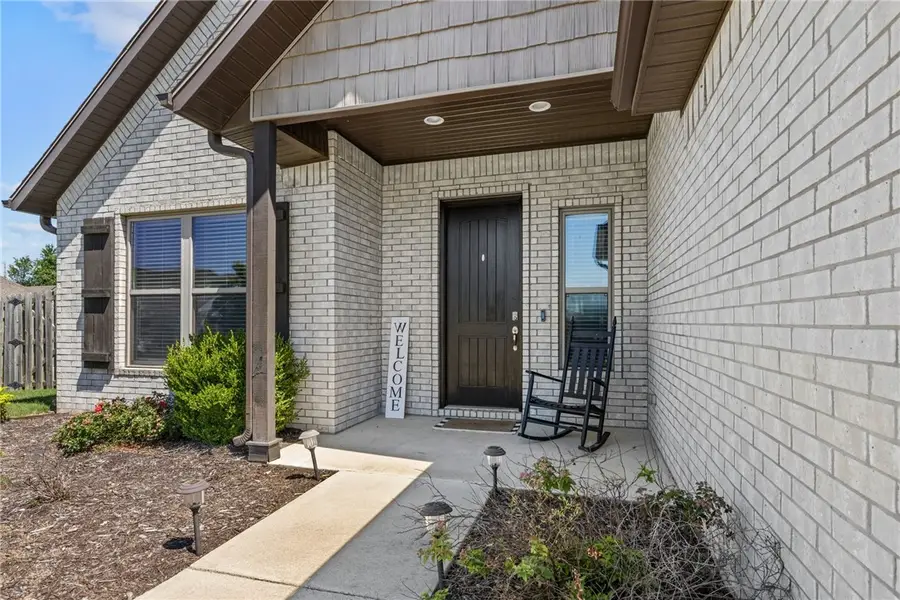 801 Bellmara Circle, Cave Springs, AR 72718 - #2