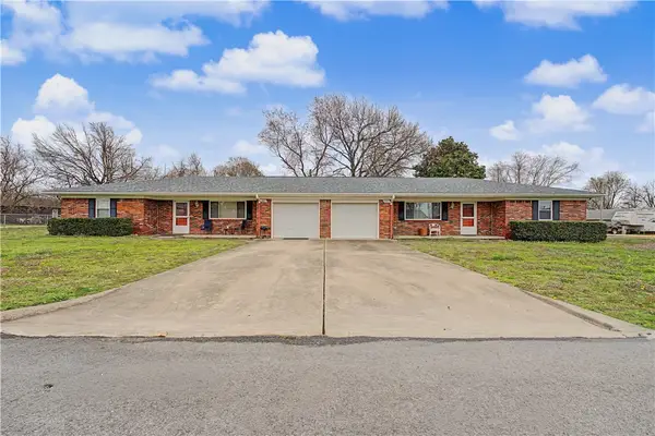 1405-1407 SE Sunrise Street, Bentonville, AR 72712