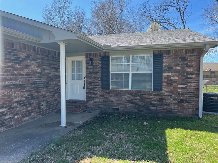 1012 Whipporwill Lane, Siloam Springs, AR 72761 - #2