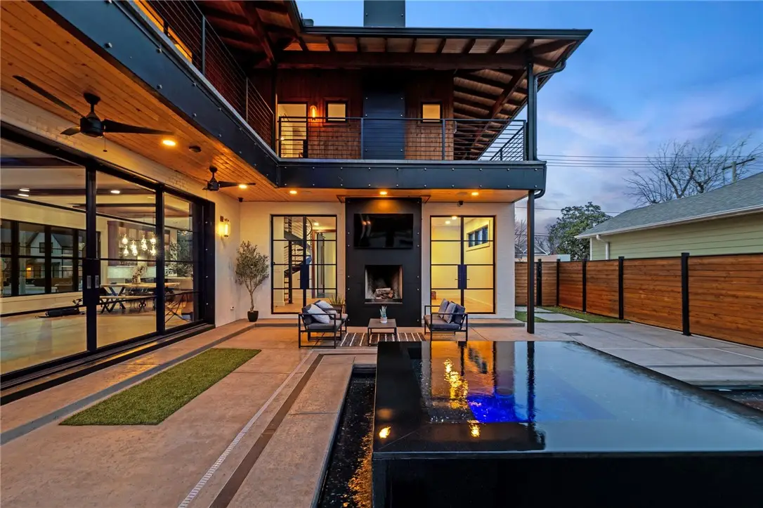 201 SW F Street, Bentonville, AR 72712 - #1