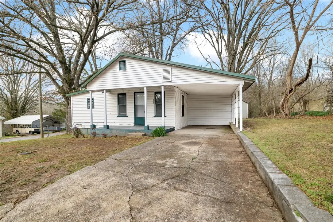 712 S Ash Street, Harrison, AR 72601 - #1