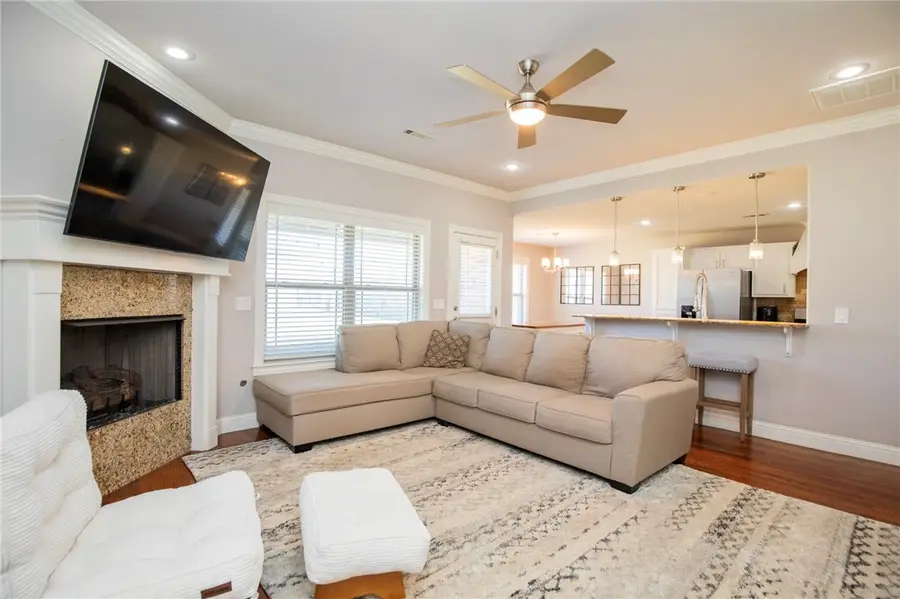 1109 W Cunningham Avenue, Rogers, AR 72758 - #2