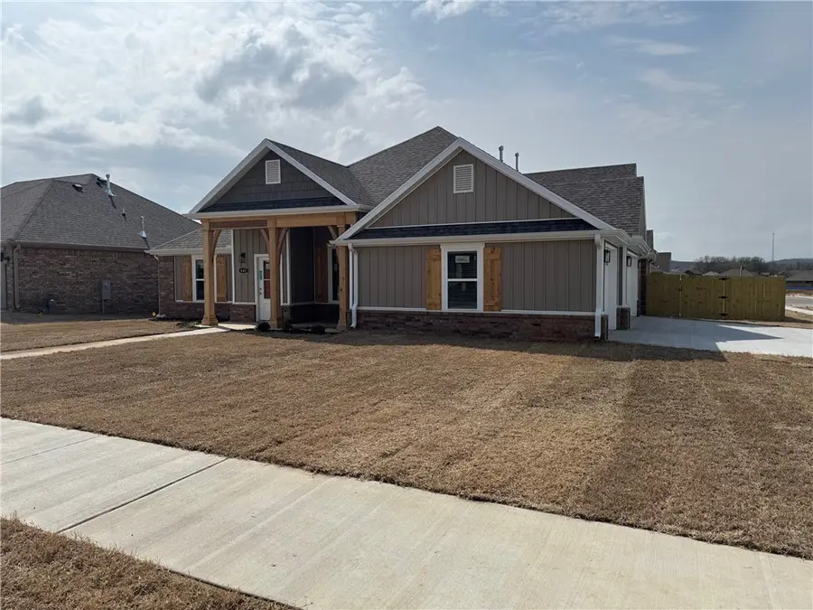 642 Summer Lane, Prairie Grove, AR 72753 - #2