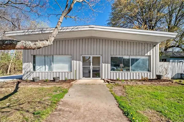 52 Wilson Street, Farmington, AR 72730