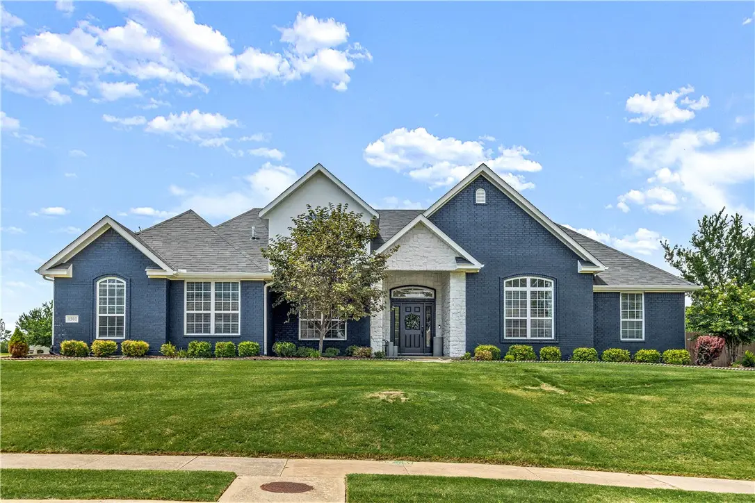 1301 NE Buckingham Boulevard, Bentonville, AR 72712 - #1