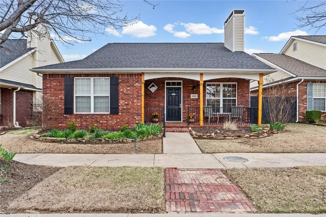 6928 Young Farm Avenue, Springdale, AR 72762 - #1
