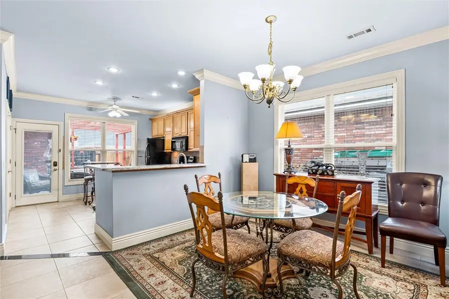 6928 Young Farm Avenue, Springdale, AR 72762 - #3