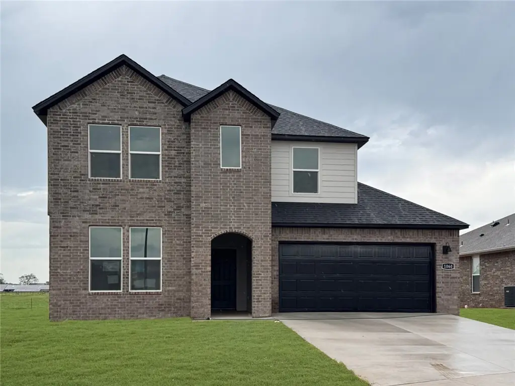 2450 Max Avenue, Bentonville, AR 72713 - #1