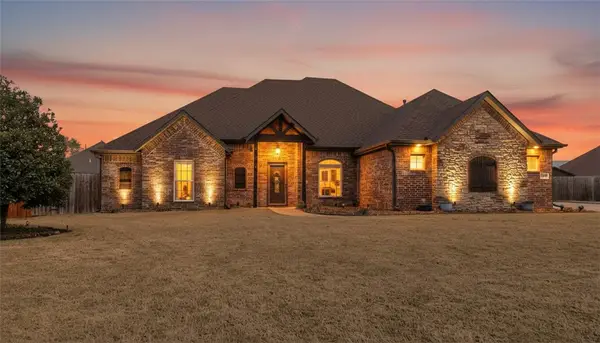 2004 Nutmeg Street, Bentonville, AR 72713