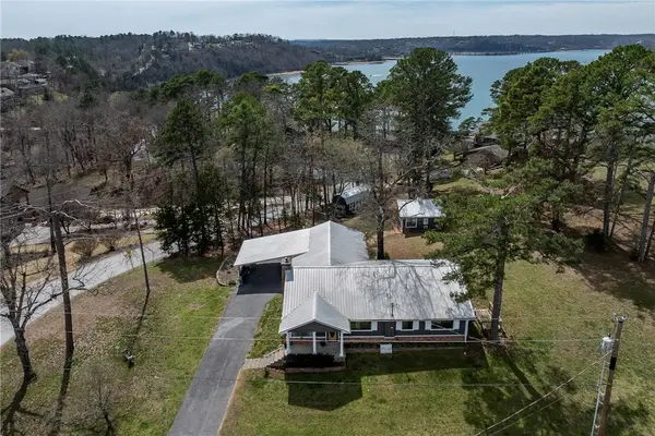 1 Puckett Road, Rogers, AR 72756