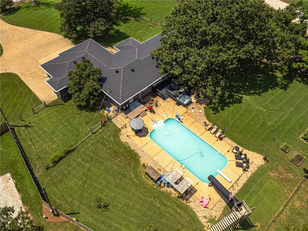 12136 Bedrock Lane, Bentonville, AR 72712 - #1