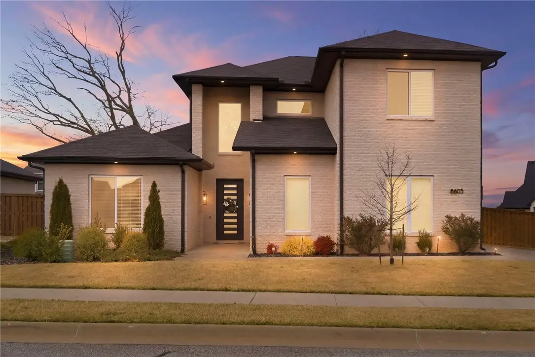 8605 W Migration Way, Bentonville, AR 72713 - #1