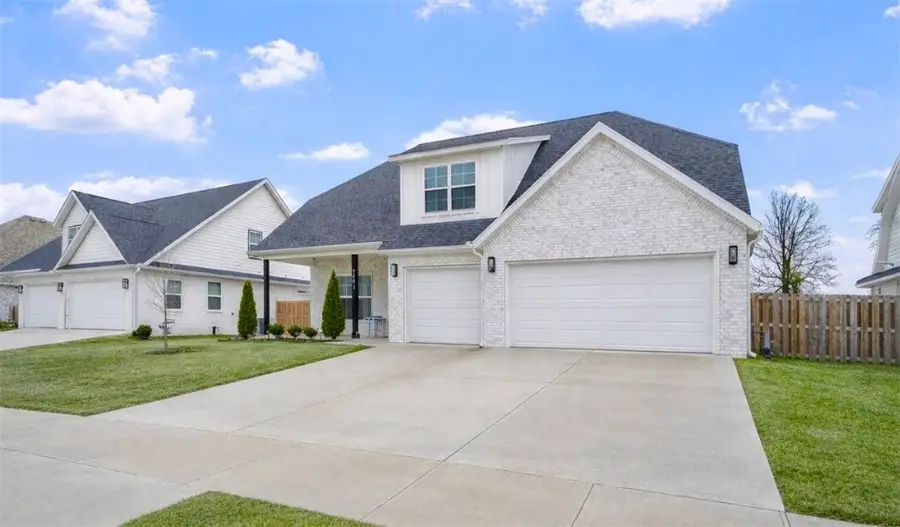 1441 Padova Avenue, Tontitown, AR 72762 - #2