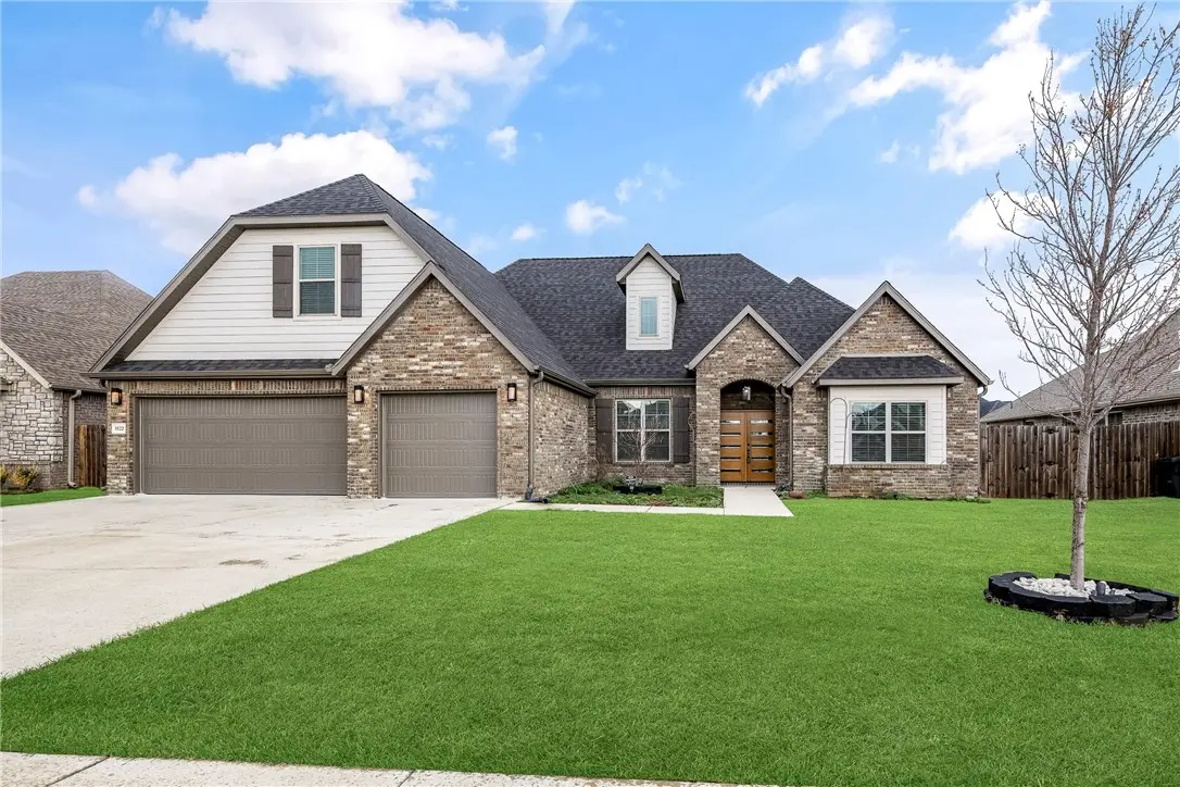 1122 Giulia Avenue, Tontitown, AR 72762 - #1