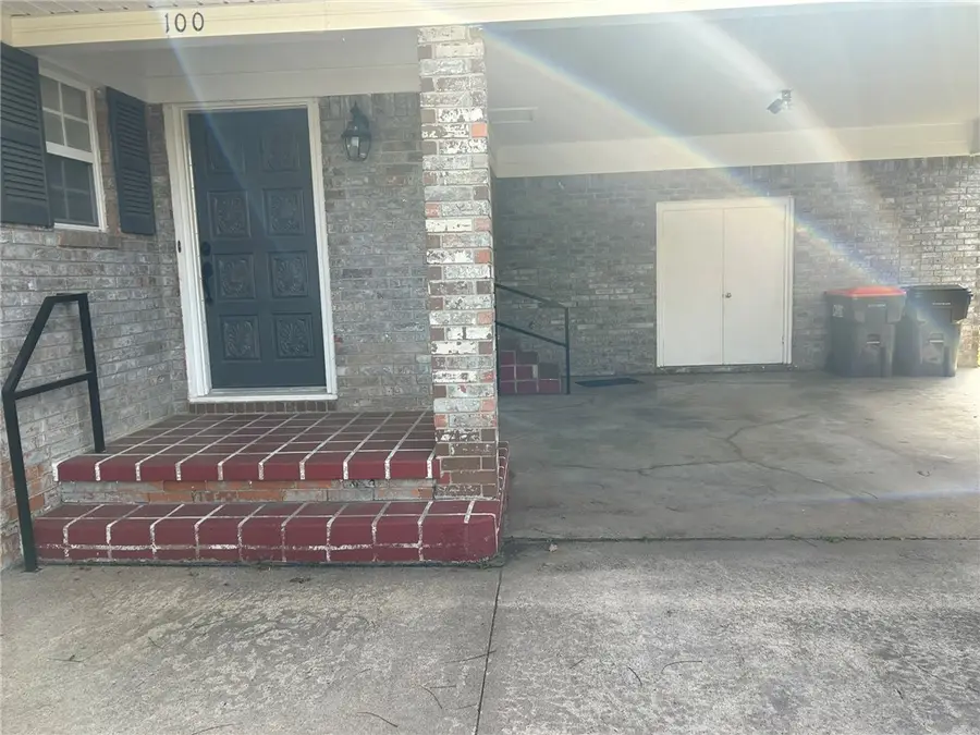 100 N Fairbanks Avenue, Russellville, AR 72801 - #3