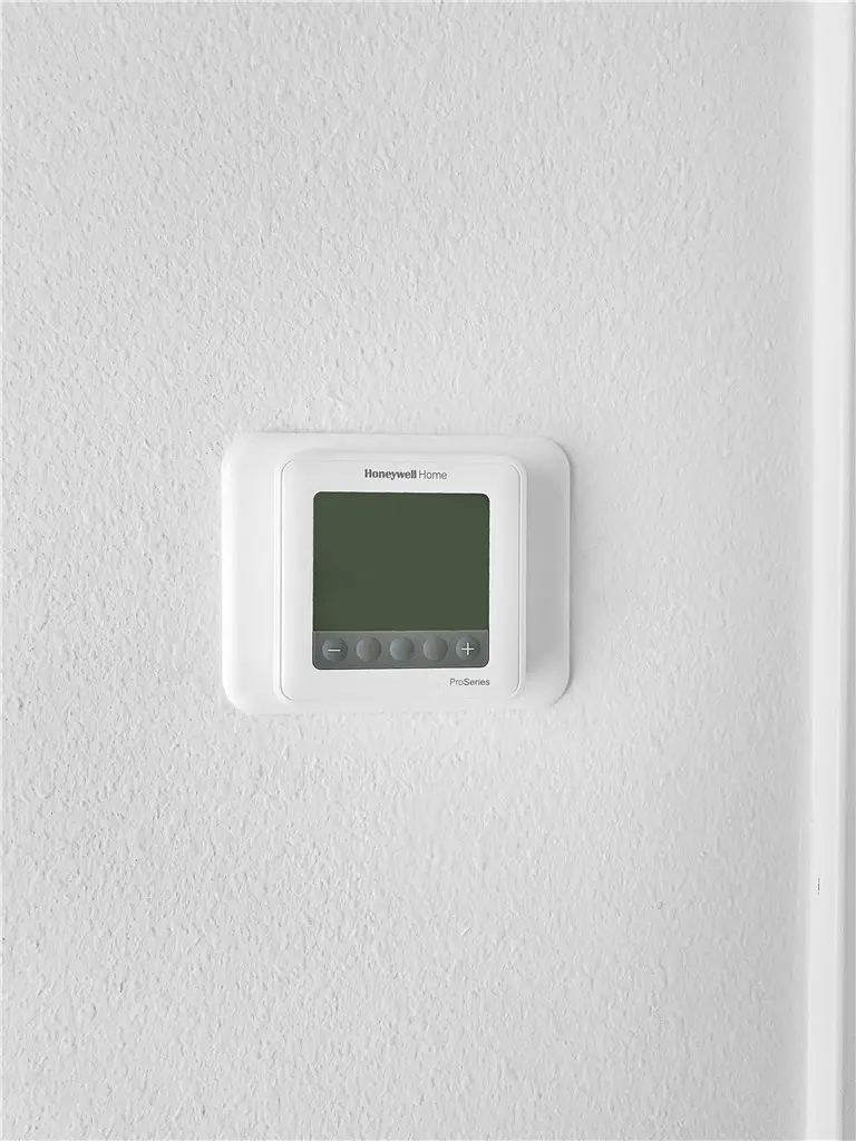 551 Riggs Street, Prairie Grove, AR 72753 - #3