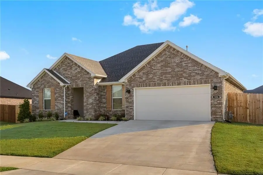 306 N Anser Bend, Farmington, AR 72730 - #2