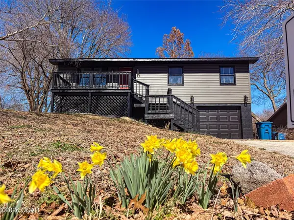 1604 Greenwood Boulevard, Neosho, MO 64850