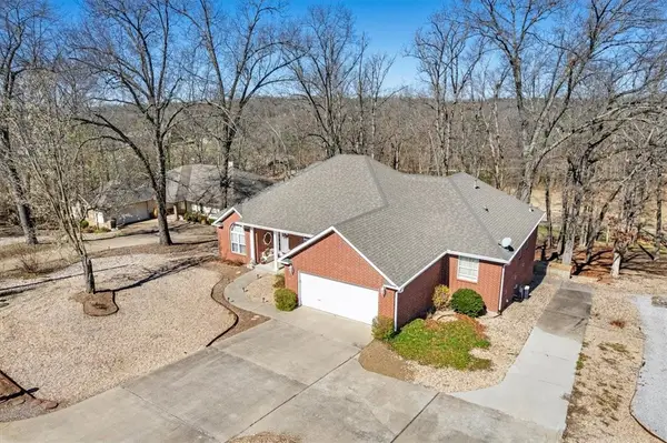 60 Taylor Drive, Bella Vista, AR 72714
