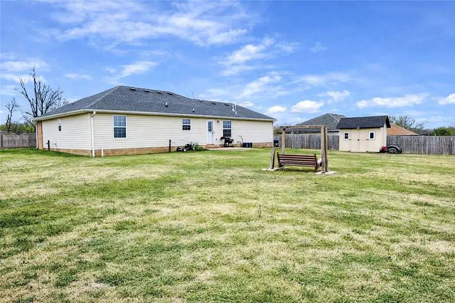 940 Eagle Crest Drive, Pea Ridge, AR 72751 - #2