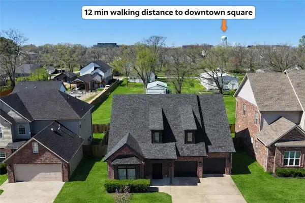 110 G Court, Bentonville, AR 72712