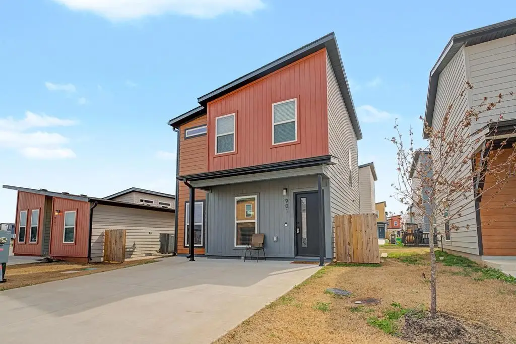 901 Tennessee Avenue, Bentonville, AR 72713 - #1